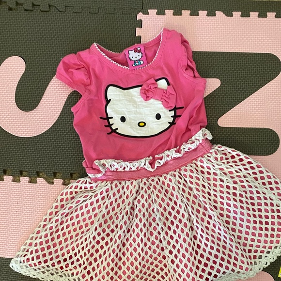 Hello Kitty Dress Girls - Picture 2 of 4